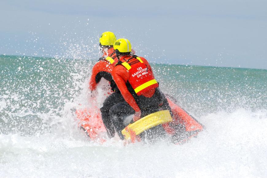 Les Jet-Ski® permettent aussi de porter secours aux plaisanciers au bord des plages